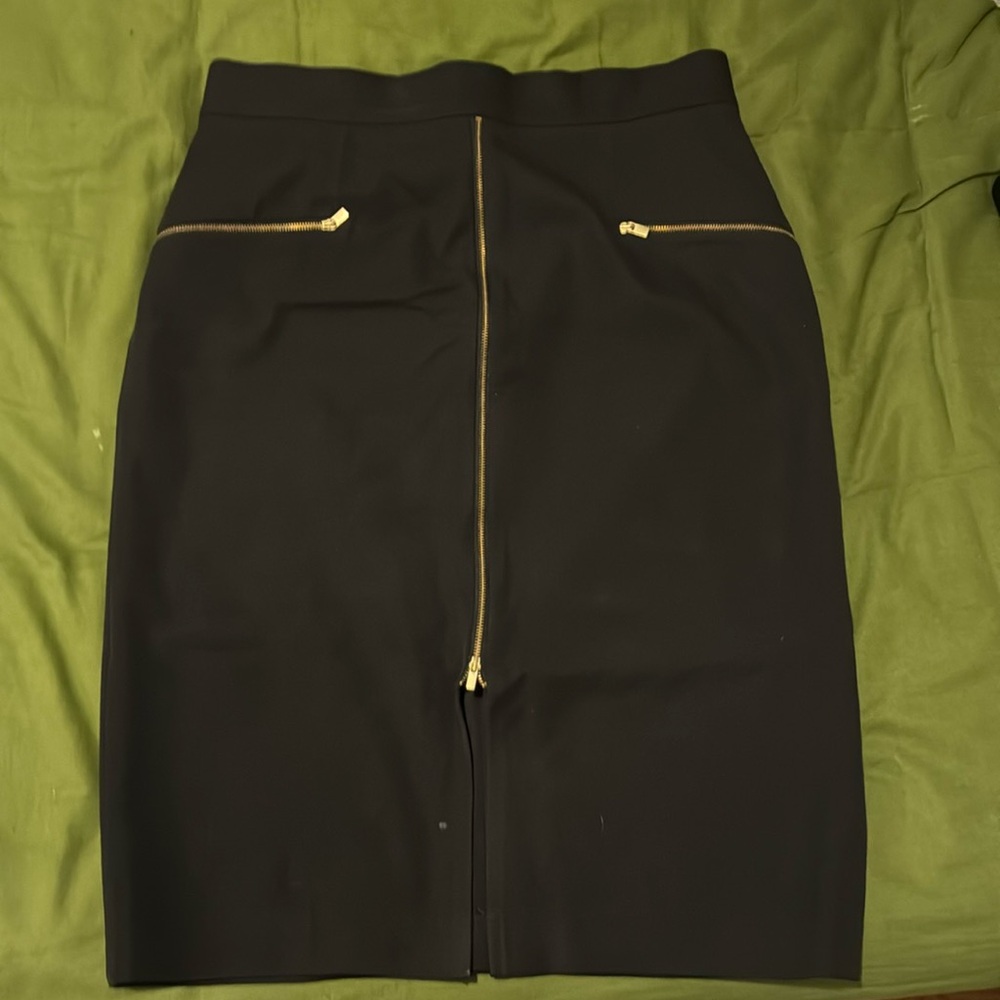 PERFECT pencil skirt
